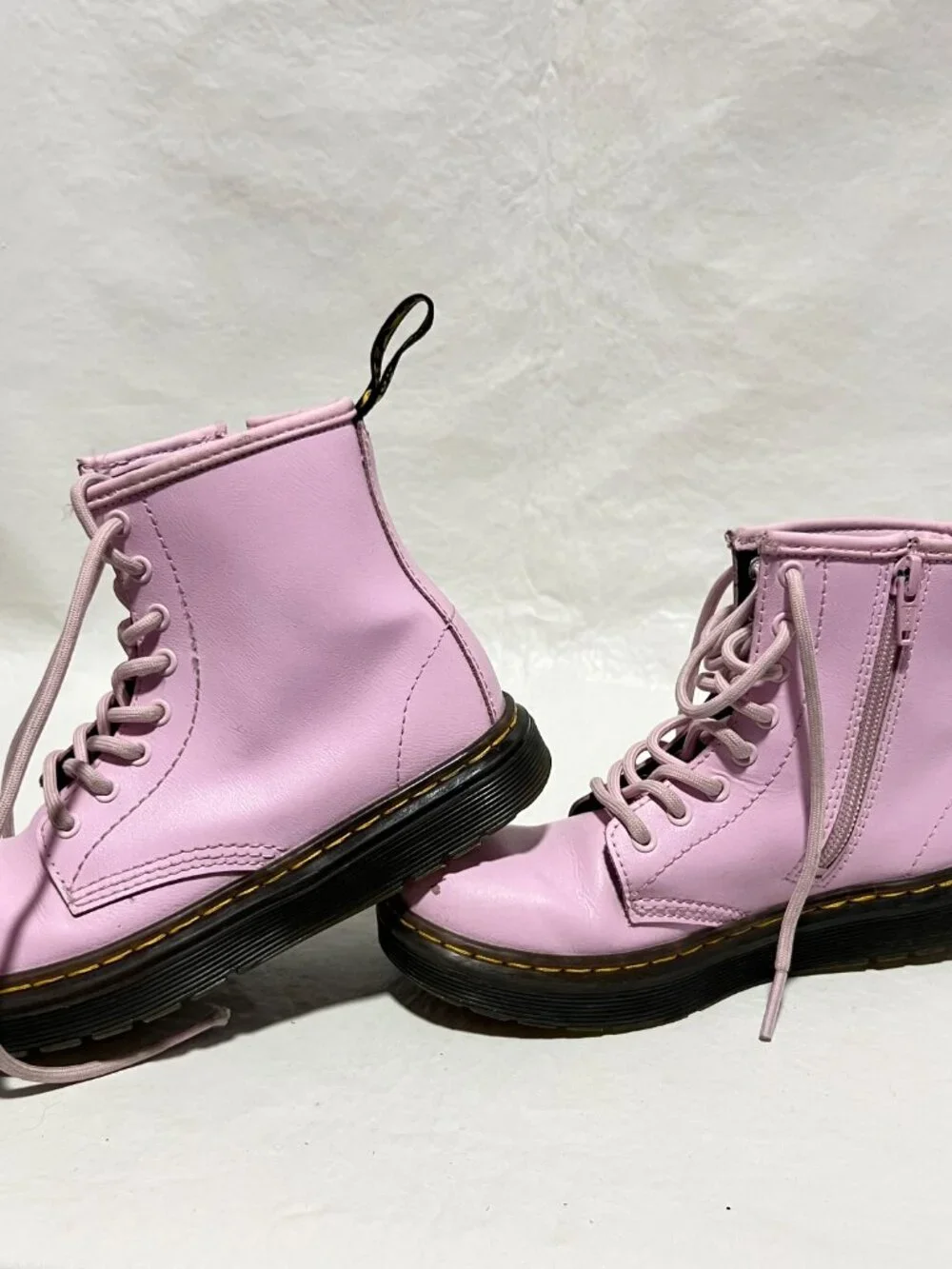 Dr Martens Boots Zavala J pastel pink leather kids size 1 combat zip up docs